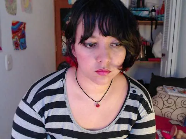 Splesaaa – webcam model profile photo Image 11