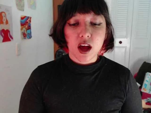 Splesaaa – webcam model profile photo Image 15