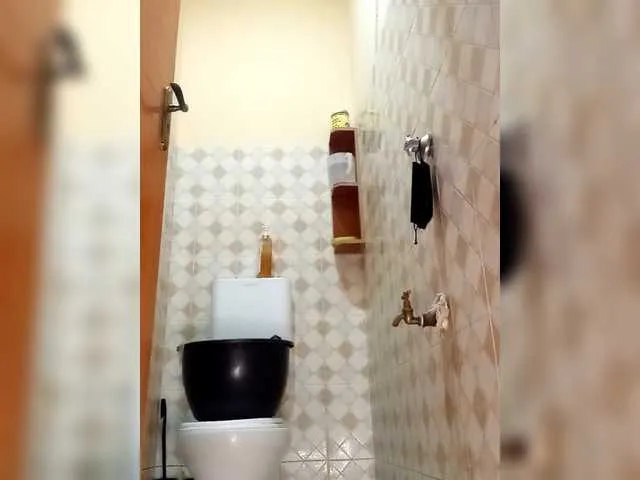 trixie_taylor – webcam model profile photo Image 4