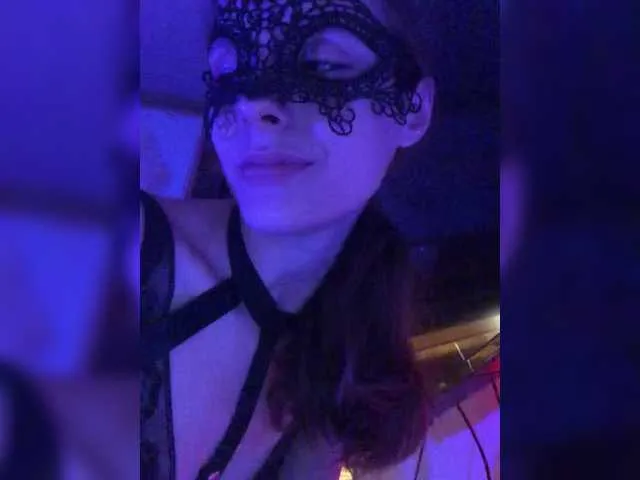 meenamoon – webcam model profile photo Image 12
