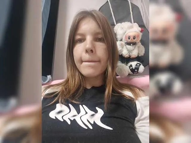 Sonya-reallsugar – webcam model profile photo Image 9