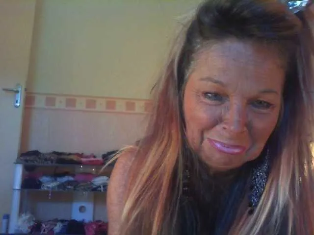 STEFANIA44 Image 4