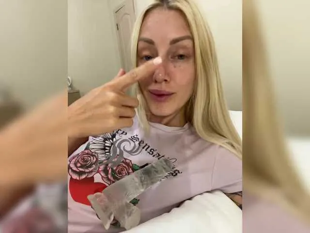 to4ka-gi – webcam model profile photo Image 6