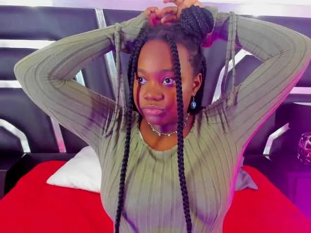 WhoreRobot – webcam model profile photo Image 3