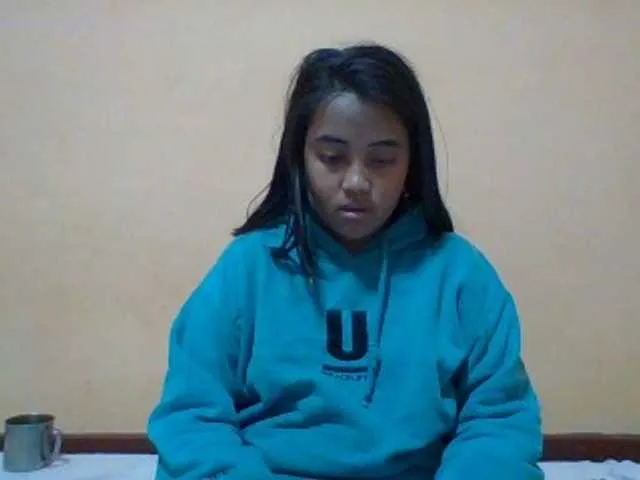 Likachkaa – webcam model profile photo Image 19