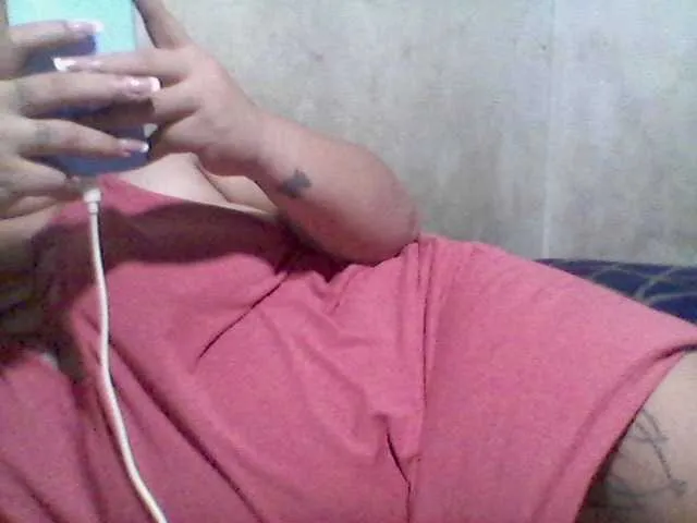 bunnydollstella – webcam model profile photo Image 13