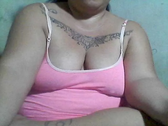 bunnydollstella – webcam model profile photo Image 4