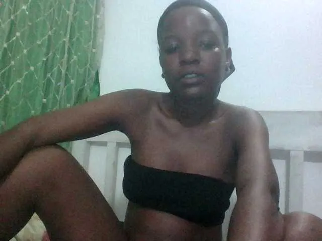 Koketka – webcam model profile photo Image 11
