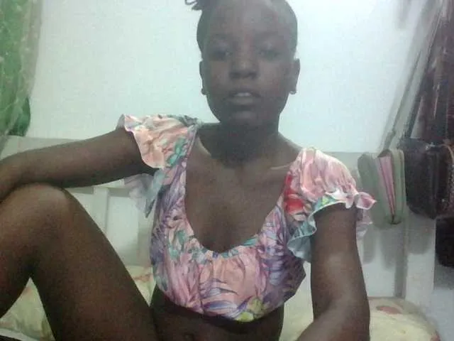 Koketka – webcam model profile photo Image 14