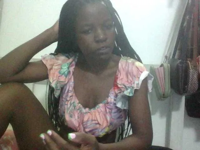 Koketka – webcam model profile photo Image 15