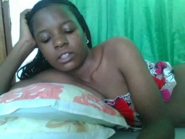 Koketka – webcam model profile photo Image 4