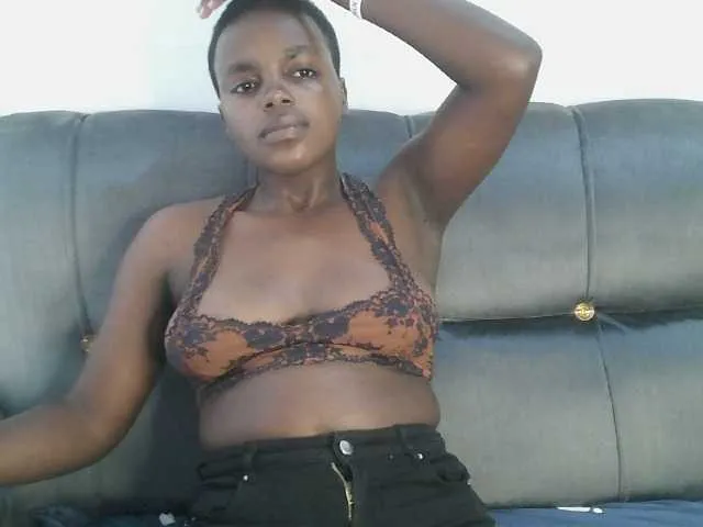 Innokentiy449 – webcam model profile photo Image 4