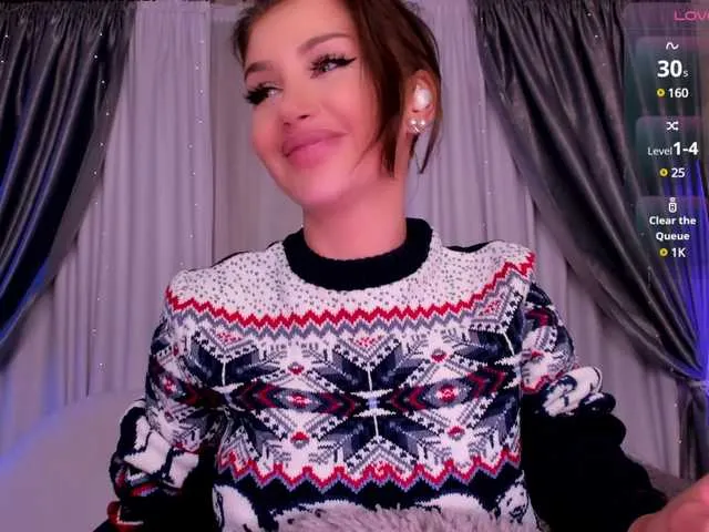 julyaandraul – webcam model profile photo Image 2