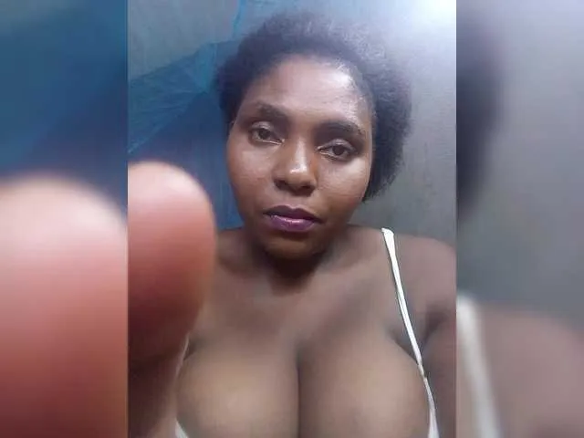 mary_kisss – webcam model profile photo Image 8