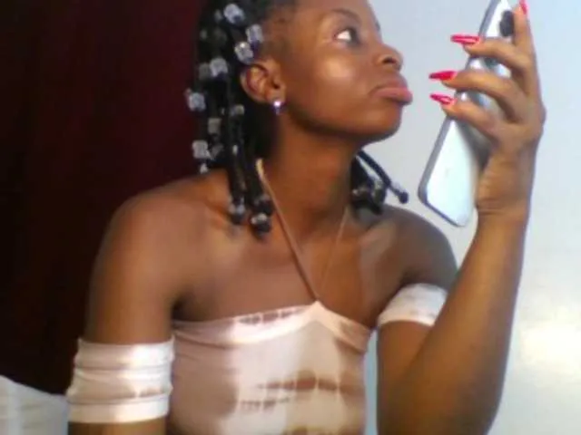 ELENA-XXX – webcam model profile photo Image 16