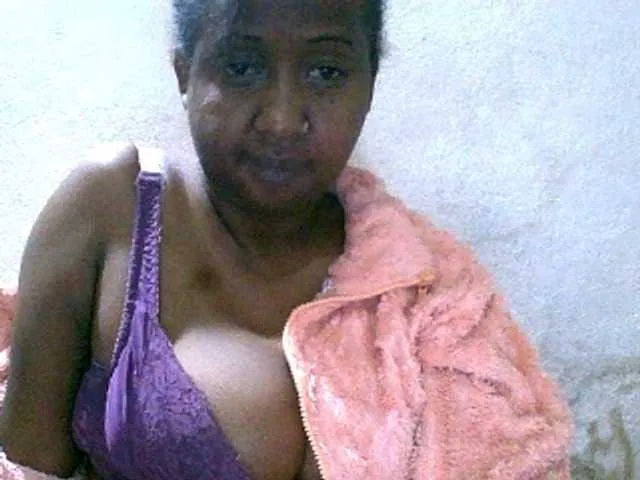 -The-sweet-couple- – webcam model profile photo Image 11