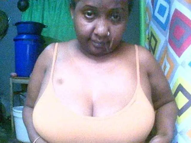 -The-sweet-couple- – webcam model profile photo Image 18