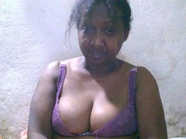 -The-sweet-couple- – webcam model profile photo Image 7