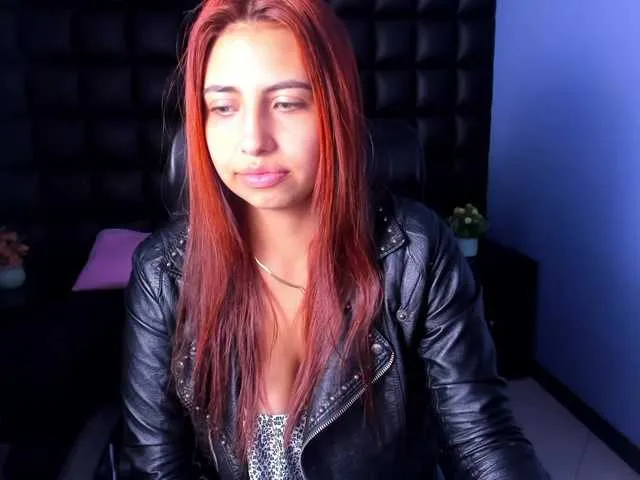 charlott25_ – webcam model profile photo Image 17