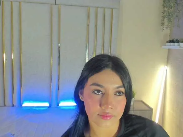 biancastrongg – webcam model profile photo Image 17