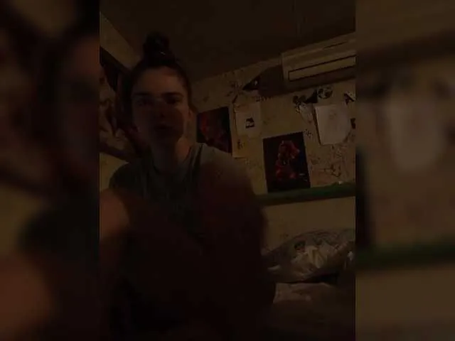 MilaLuxury free chat on liveonude Image 14