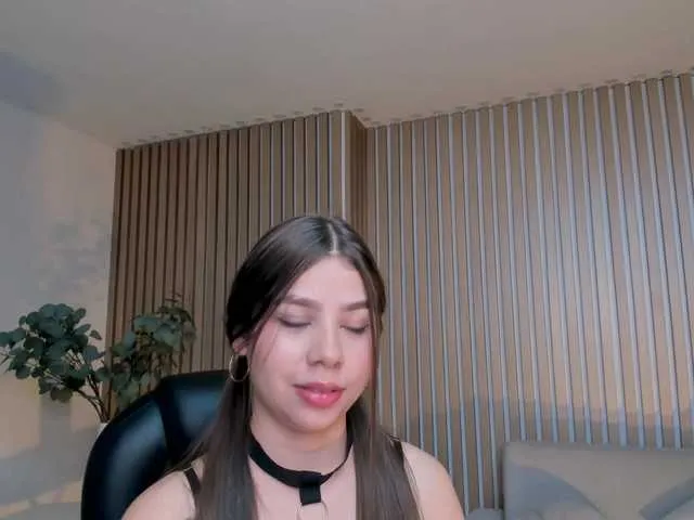 TiffannySins – webcam model profile photo