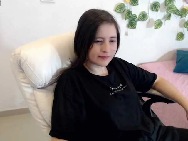 xunybany – webcam model profile photo Image 15