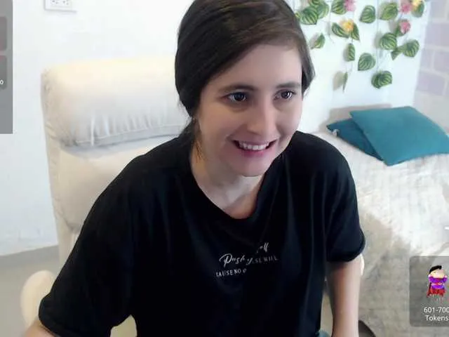 xunybany – webcam model profile photo Image 7