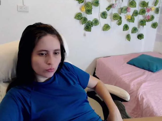 xunybany – webcam model profile photo Image 9