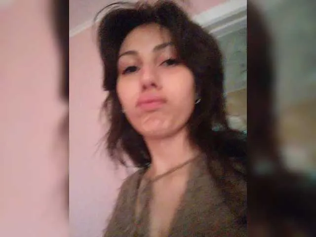 Tvoyasamka77 – webcam model profile photo Image 17