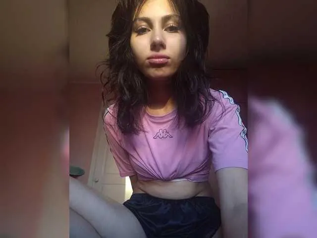 Tvoyasamka77 – webcam model profile photo Image 19