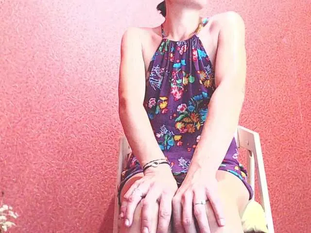 WhoreRobot – webcam model profile photo Image 10