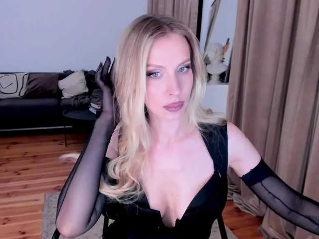 ToxicBlonde Image 12
