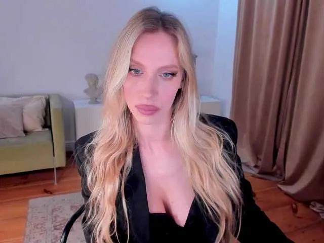 ToxicBlonde Image 6