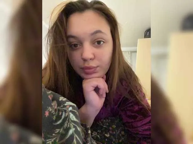 -Miray- – webcam model profile photo Image 2