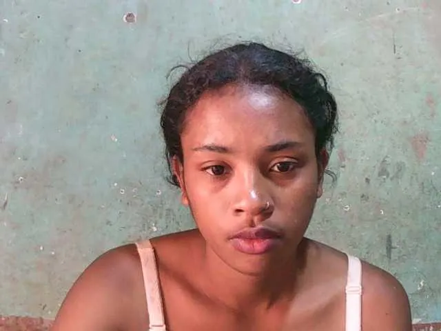 lisagrand – webcam model profile photo Image 17