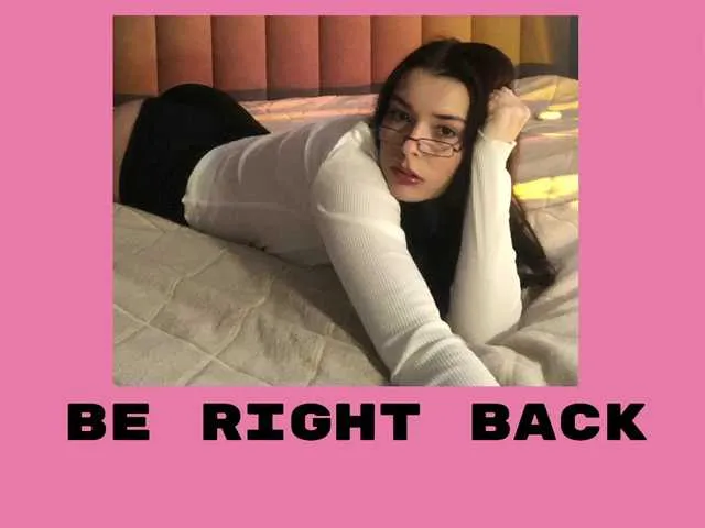 h0n3yb333 – webcam model profile photo Image 2