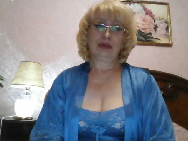 prettiestprincess – webcam model profile photo Image 12
