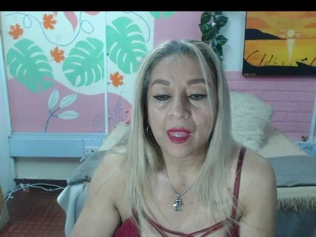 ELENA-XXX – webcam model profile photo Image 11