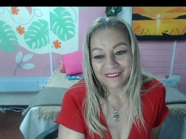 ELENA-XXX – webcam model profile photo Image 7