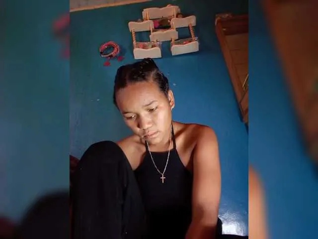 flirtysecretary_xxx – webcam model profile photo Image 7