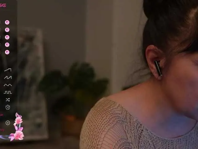 xunybany – webcam model profile photo Image 18