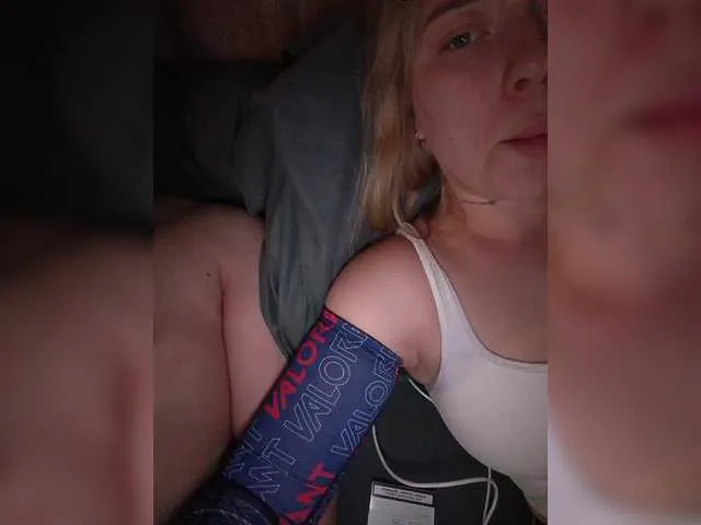 stellaaandveronika – webcam model profile photo Image 6