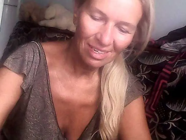 Girls-Leia – webcam model profile photo Image 4