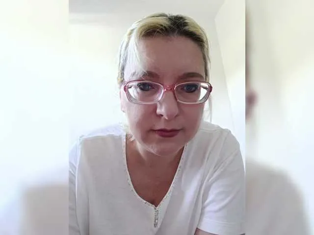 shelleymorell – webcam model profile photo Image 16