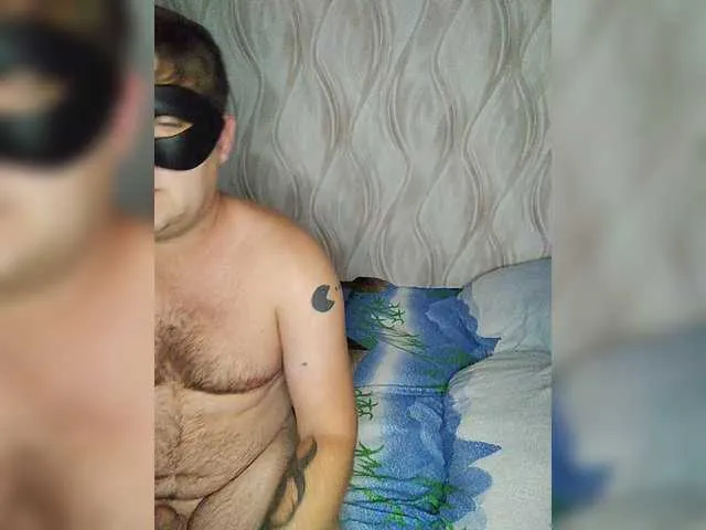 WhoreRobot – webcam model profile photo Image 10