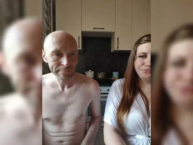 flirtysecretary123 – webcam model profile photo Image 7