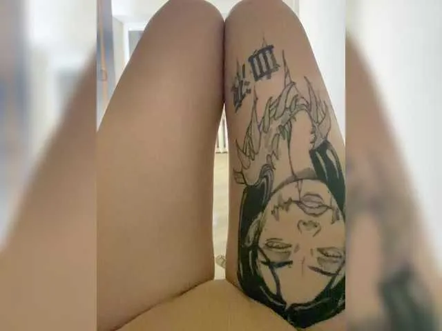 -Breid-1 – webcam model profile photo Image 10