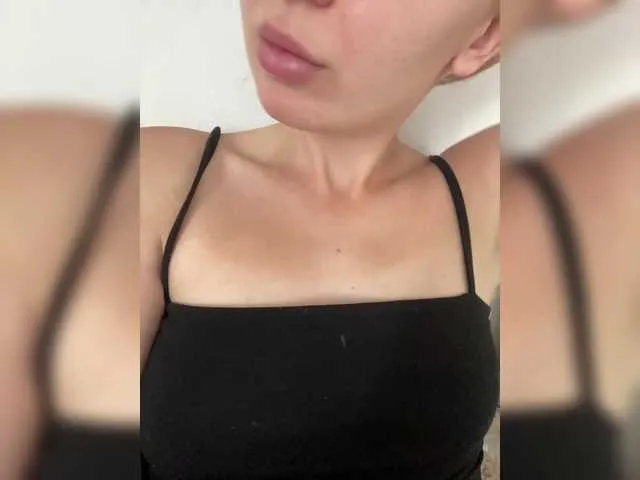 Laranya – webcam model profile photo Image 7