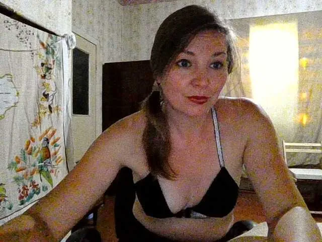 VselenaSun402 – webcam model profile photo